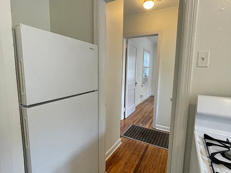 912 Oxmoor Rd — Photo 20
