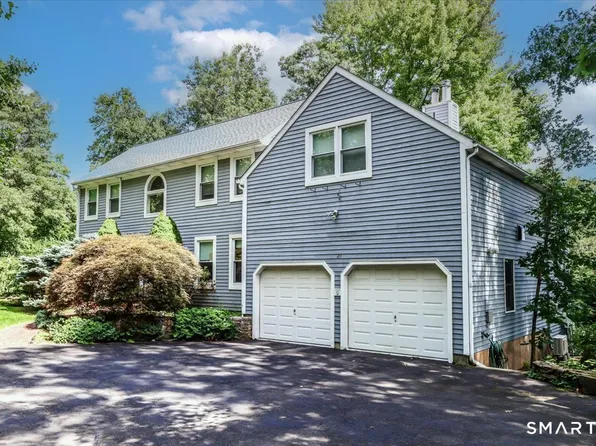 20 Dick Finn Road, New Fairfield, CT 06812