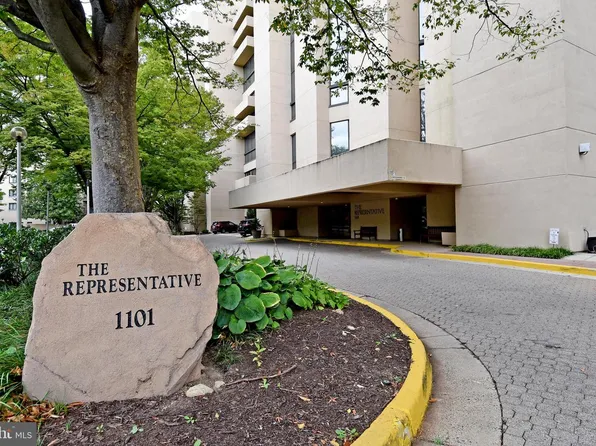 1101 S Arlington Ridge Rd APT 316, Arlington, VA 22202