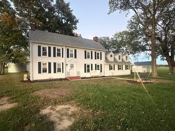 27042 Burrsville Rd