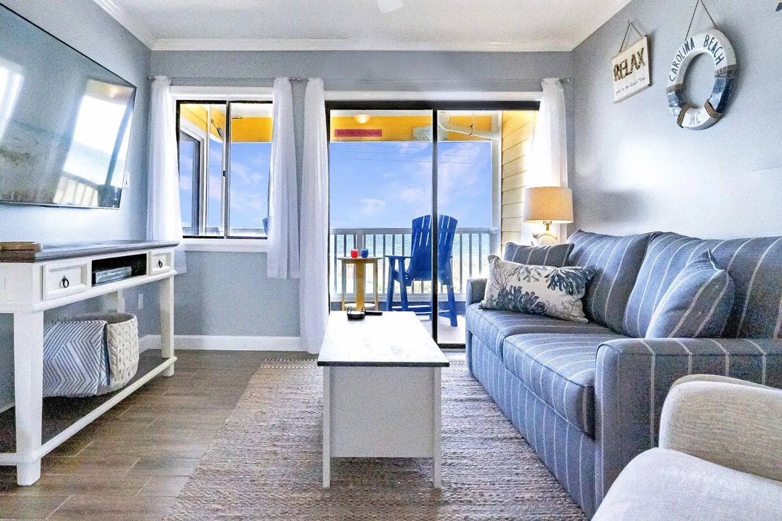 2 bed, 2.0 bath, 871 sqft, $3,074 — Photo 1