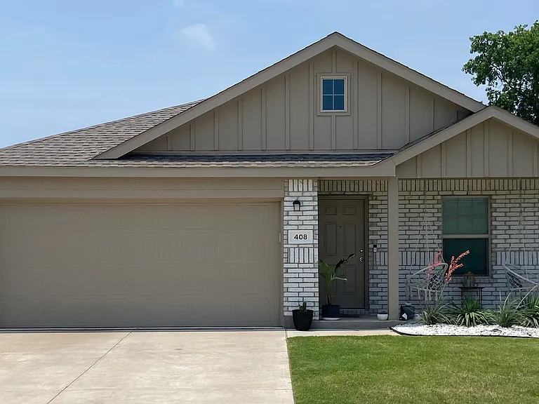 408 Westpark Dr — Photo 1