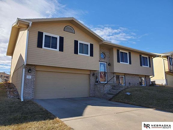 3rd image of 5311 W Olympic Cir