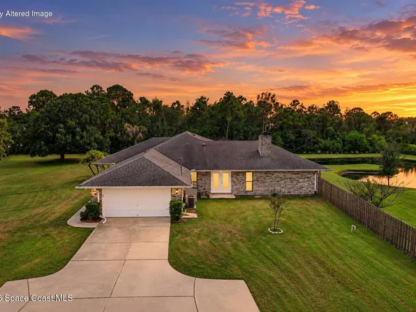 2460 Lacourt Ln, Malabar, FL 32950