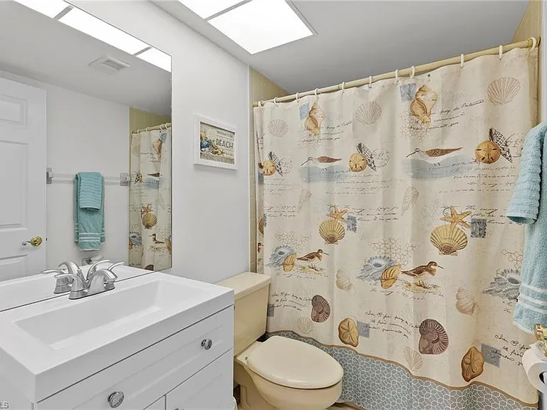 840 Gulf Pavillion Dr #103 — Photo 14