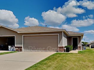 5715 N 33rd St, Broken Arrow, OK 74014
