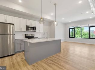2440 Kensington Ave #203, Philadelphia, PA 19125