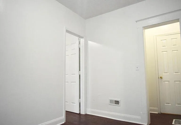 2749 Pestalozzi St #2W — Photo 15
