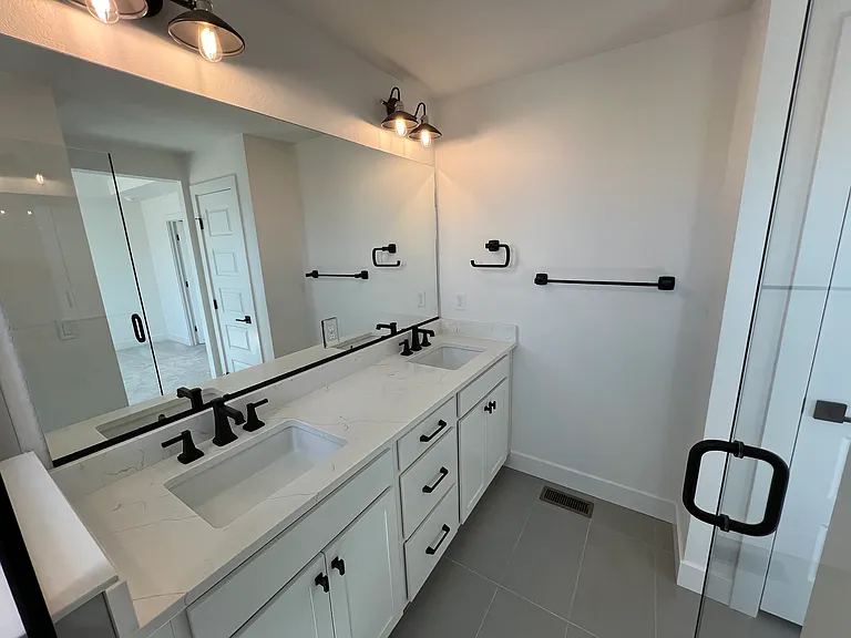 10745 Lewanee Point — Photo 6