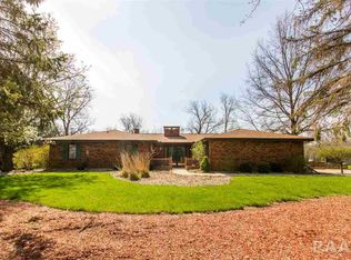 3940 S Autumn Dr, Mapleton, IL 61547