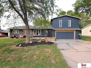 28588 Potter St, Valley, NE 68064