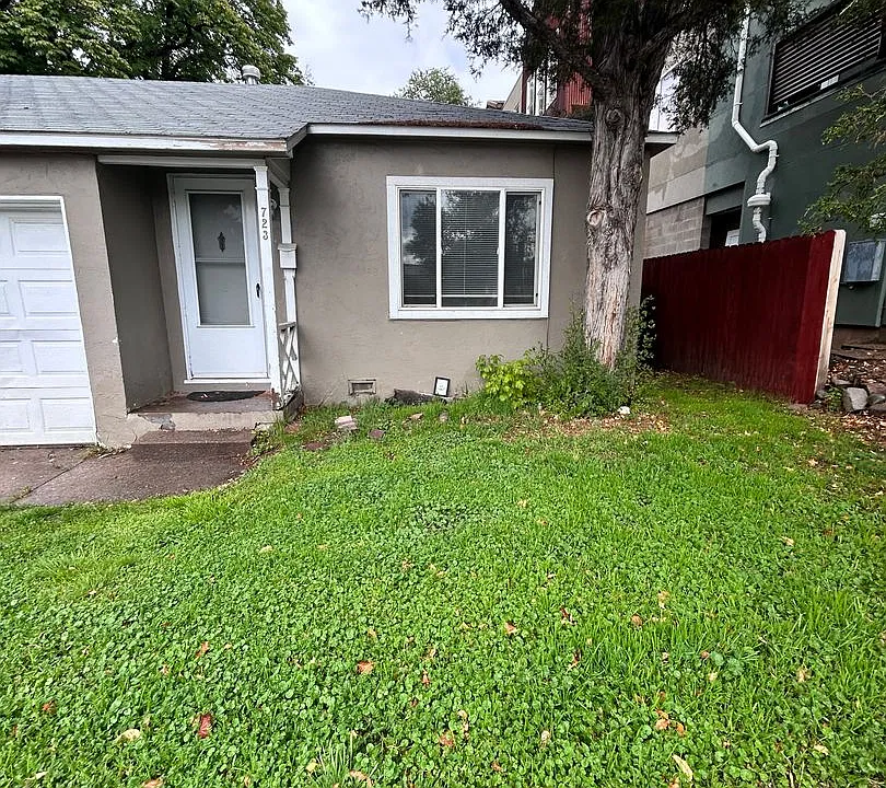723 E College Dr