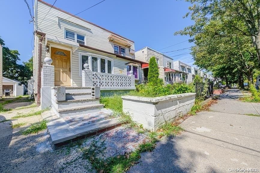 1st image of 32-34 204th Street