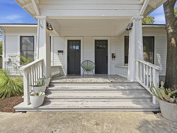 5th image of 919 W Prairie Lea St