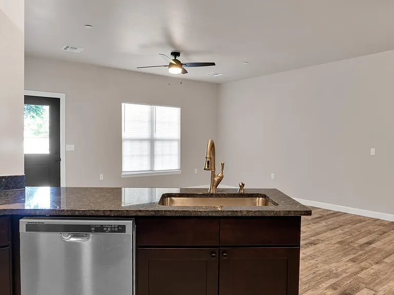 8535 Cedar Oaks Cir — Photo 10