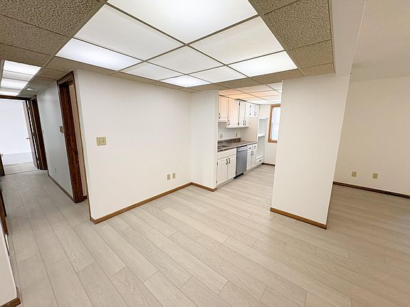 3rd image of 607 19th St NW APT 16