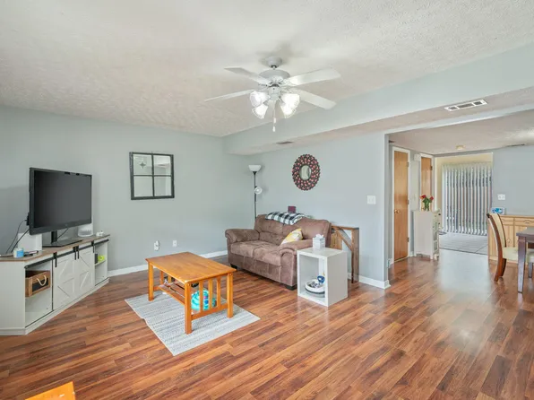 1847 Pointed Leaf Ln, Fort Walton Beach, FL 32547