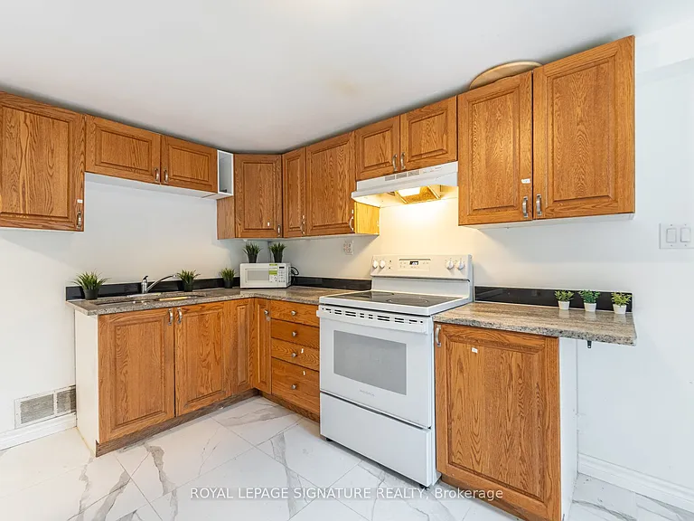 406 Tamarack Dr #MAIN — Photo 11
