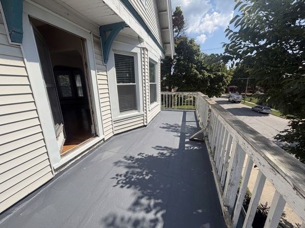 140 E Concordia Ave