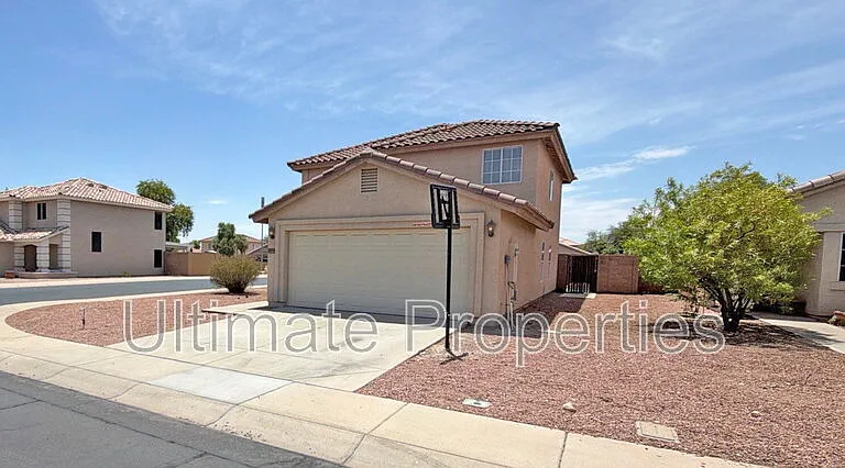 12233 W Flores Dr — Photo 2