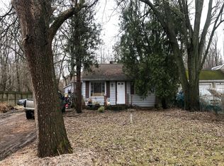 2035 W Miller Rd, Lansing, MI 48911