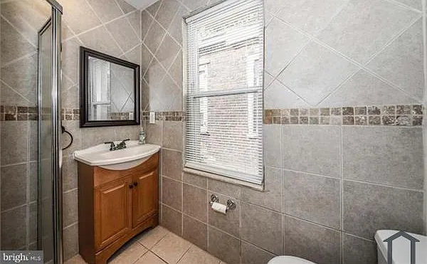 1336 W Toronto St — Photo 11