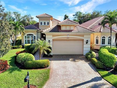 5620 Hammock Isles DR, Naples, FL, 34119