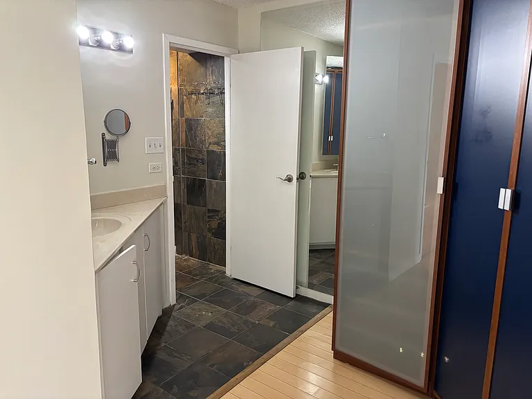 209 Carnarvon St #803 — Photo 25