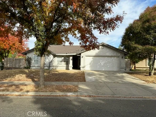 1897 Creekside Dr, Merced, CA 95348