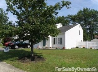 156 Village Rd, Toms River, NJ 08755