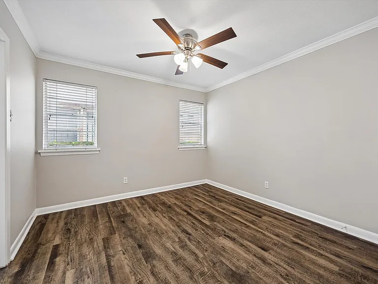 3618 Garrott St Apartments — Photo 6