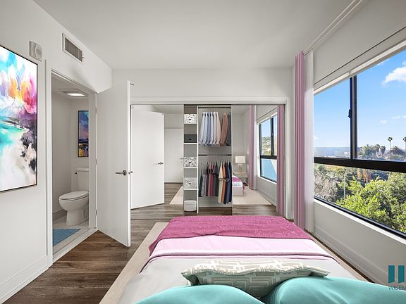 4th image of 409 N Hayworth Ave #202-A