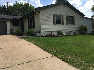 1105 E Mission Dr, Eau Claire, WI 54701