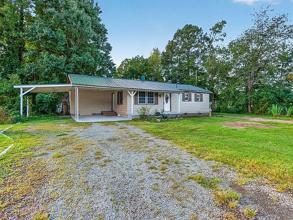 3rd image of 935 Maynard Rd