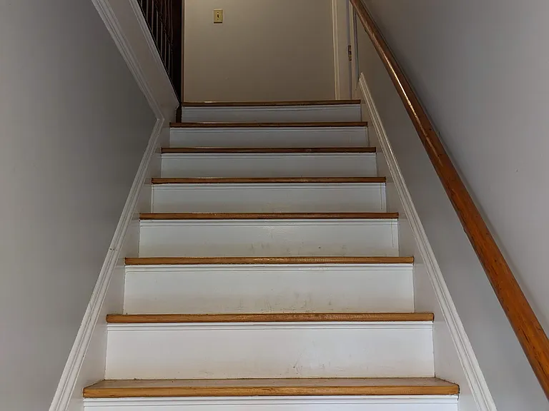 30 Pennsylvania Ave #2 — Photo 7