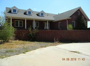 708 Hunter Ln, Sayre, OK 73662