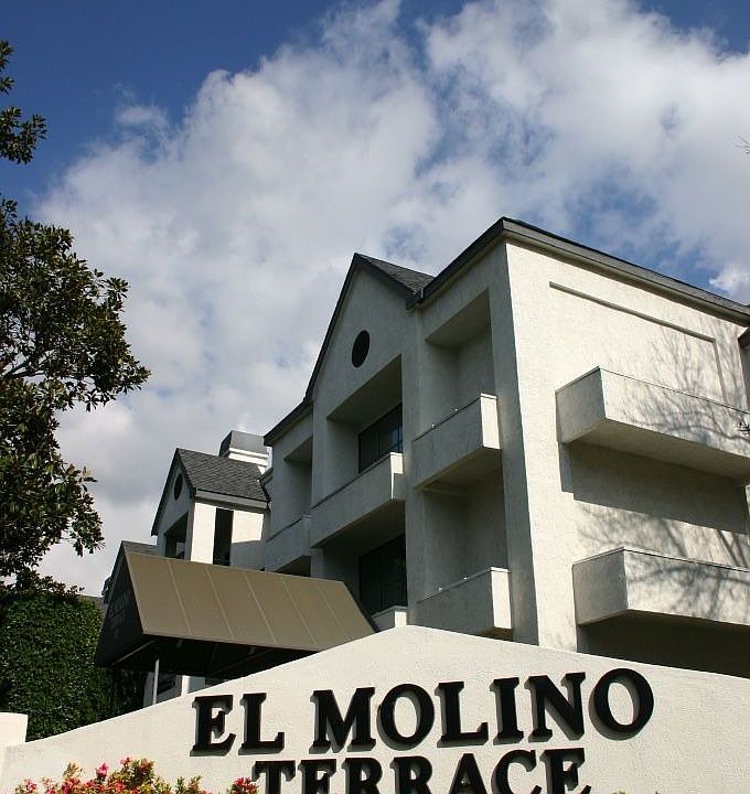 Corner of El Molino & Locust