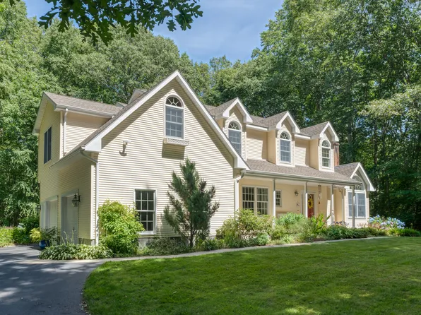 44 Spring Rock Road, East Lyme, CT 06333