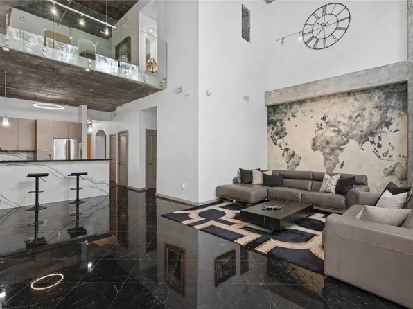 840 E Grn #305, Pasadena, CA 91101