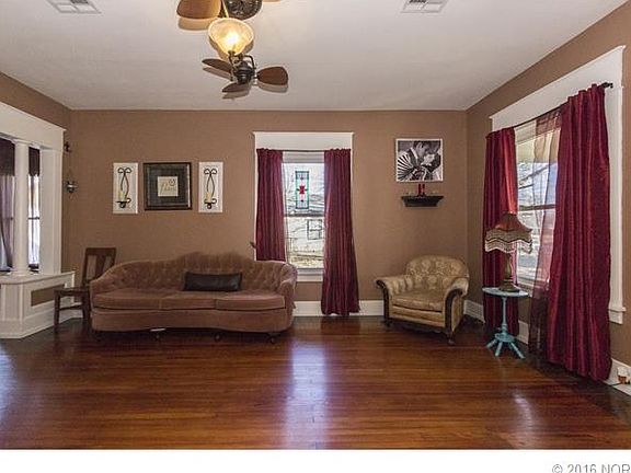 4th image of 907 N Jefferson Ave