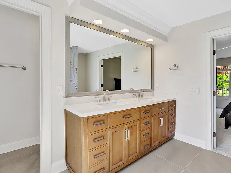 5231 Winter View Dr — Photo 49