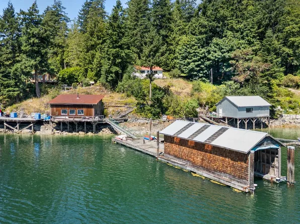 4371 Francis Peninsula Rd, Sunshine Coast, BC V0N 2H1