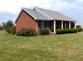 1002 Polley Dr, Bardstown, KY 40004