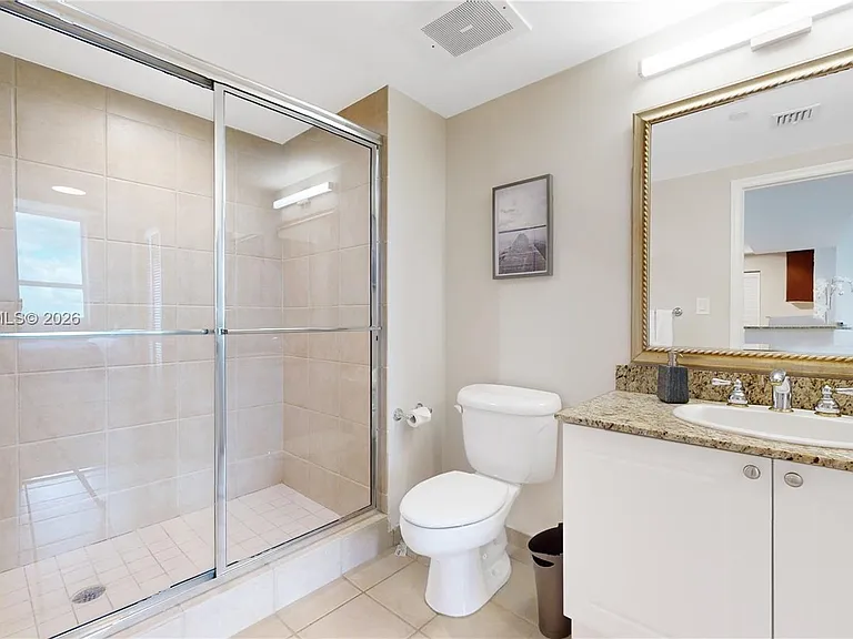19501 W Country Club Dr #Penthouse 10 — Photo 8