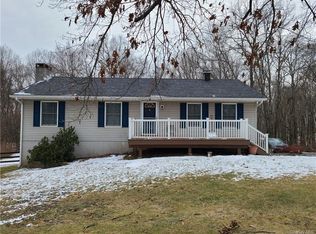 84 Gretna Hill Rd, Pleasant Valley, NY 12569