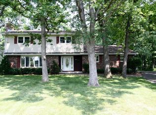 6729 Wheatland Rd, Burlington, WI 53105