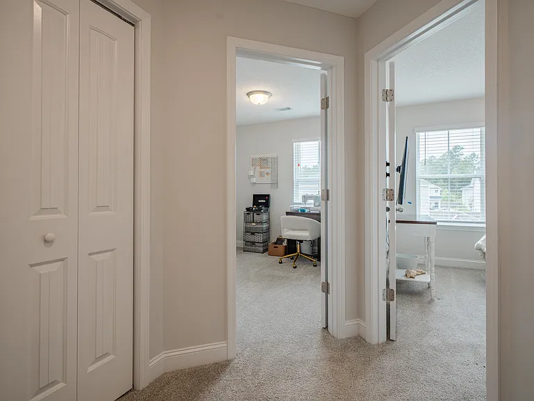 890 Grayson Ave — Photo 21