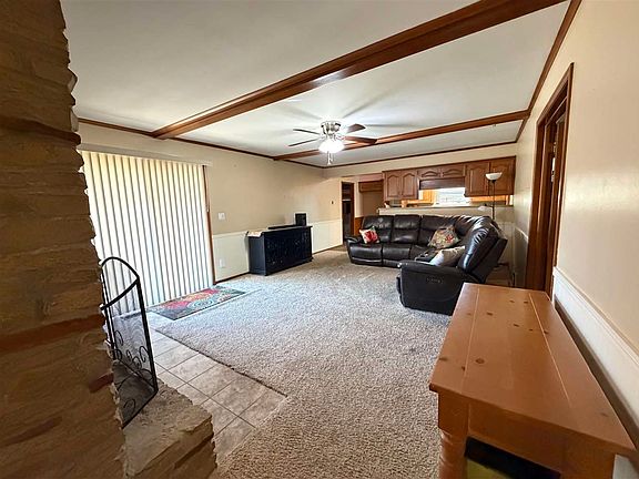 4th image of 2900 Canterbury Ave