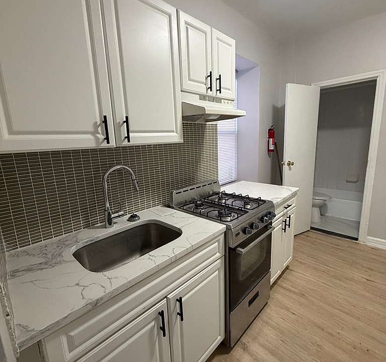 1st image of 303 58th St #2A