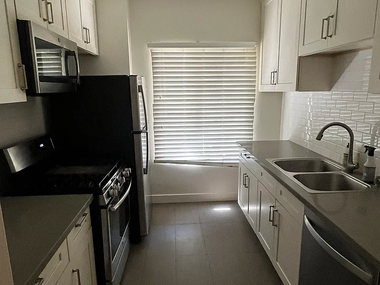 9119 Cashio St #3 — Photo 6